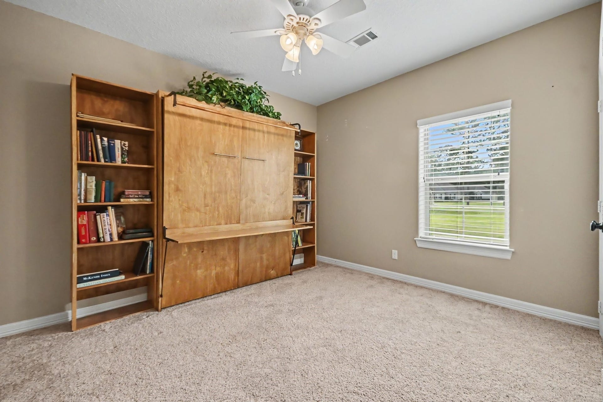7211 Bayou Timbers Drive, Alvin, TX 77511 7211 Bayou Timbers Drive, Alvin, TX 77511