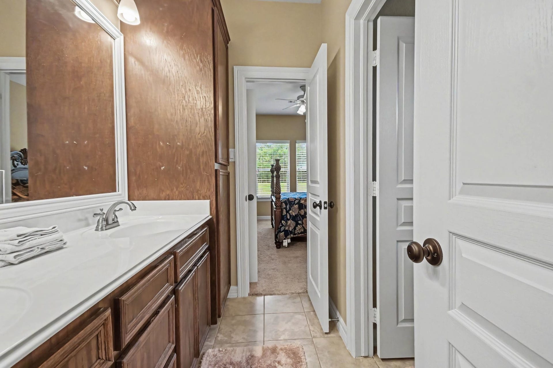 7211 Bayou Timbers Drive, Alvin, TX 77511 7211 Bayou Timbers Drive, Alvin, TX 77511