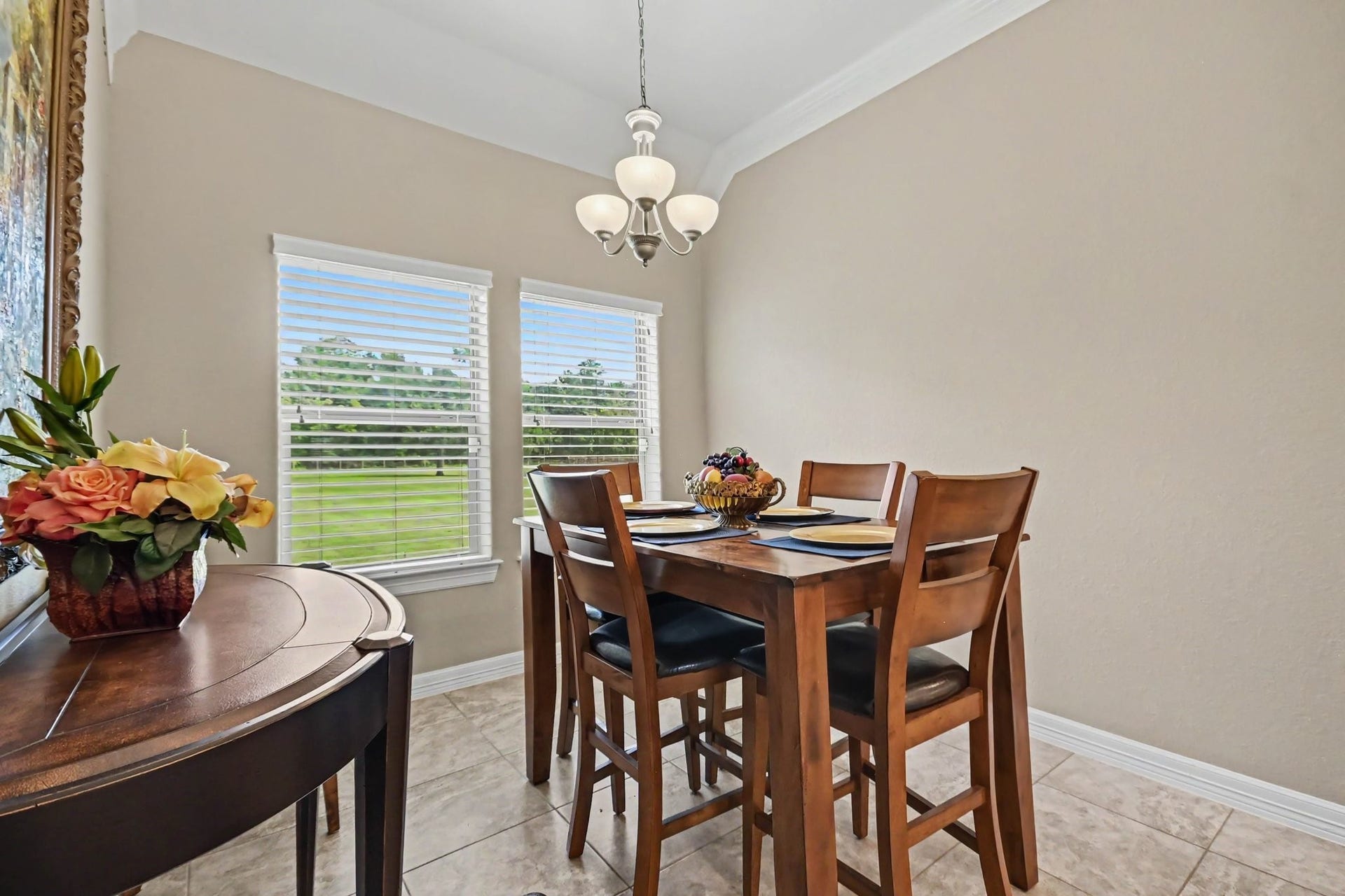 7211 Bayou Timbers Drive, Alvin, TX 77511 7211 Bayou Timbers Drive, Alvin, TX 77511