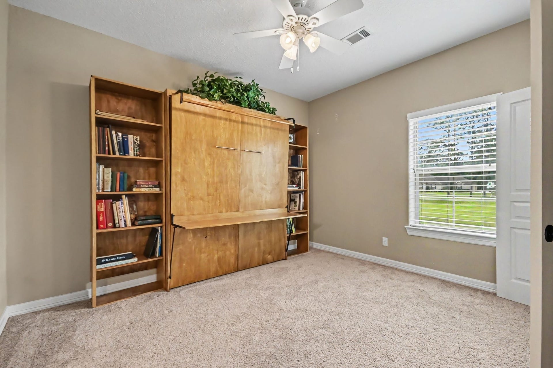 7211 Bayou Timbers Drive, Alvin, TX 77511 7211 Bayou Timbers Drive, Alvin, TX 77511