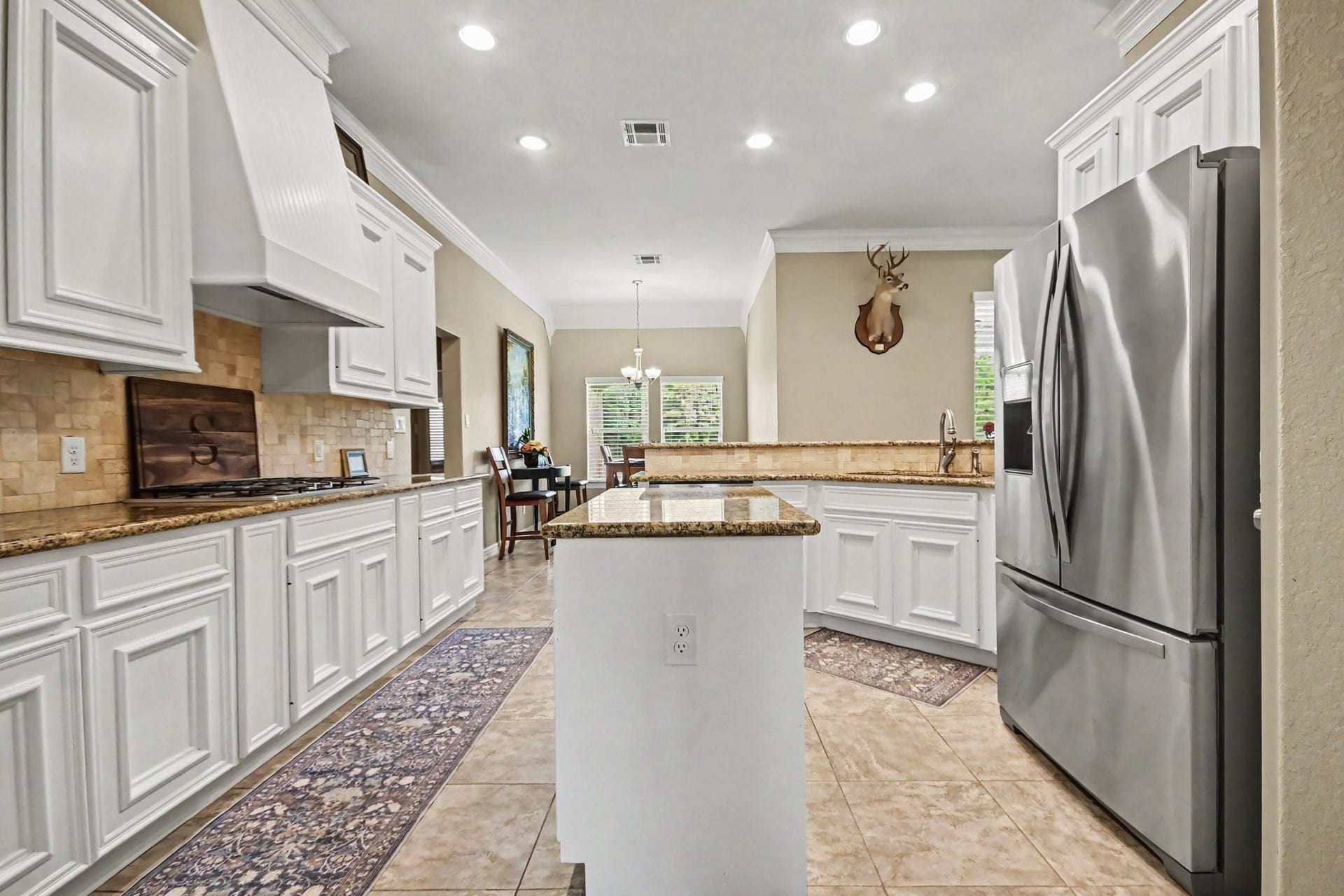 7211 Bayou Timbers Drive, Alvin, TX 77511 7211 Bayou Timbers Drive, Alvin, TX 77511