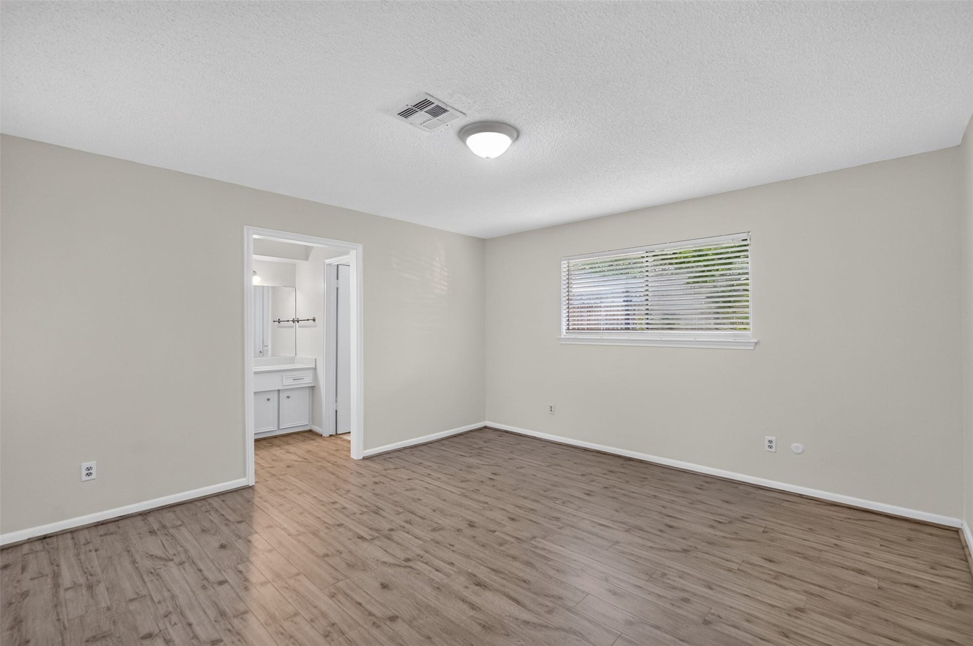 5810 Boyce Springs Drive, Houston, TX 77066 5810 Boyce Springs Drive, Houston, TX 77066