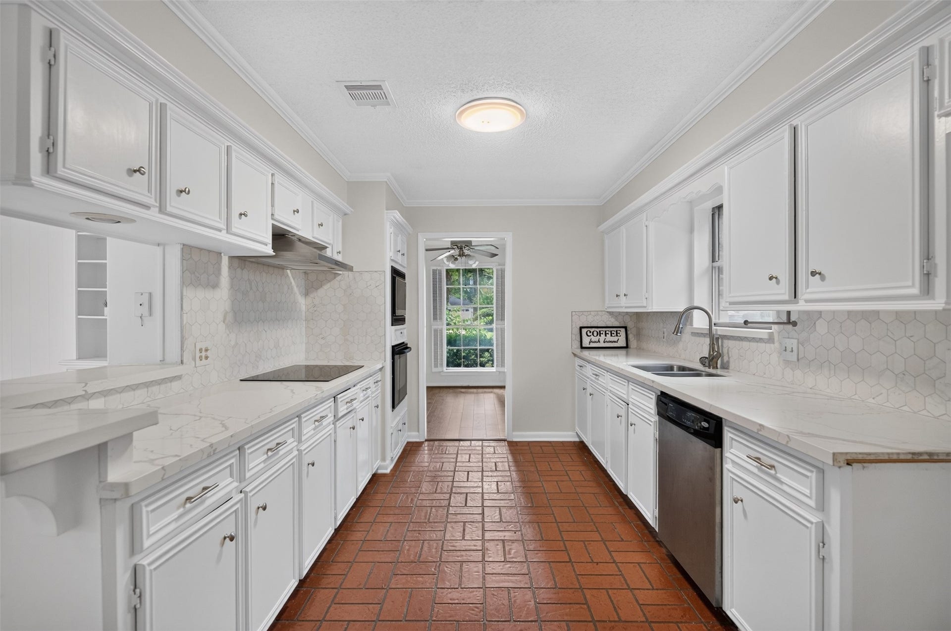 5810 Boyce Springs Drive, Houston, TX 77066 5810 Boyce Springs Drive, Houston, TX 77066