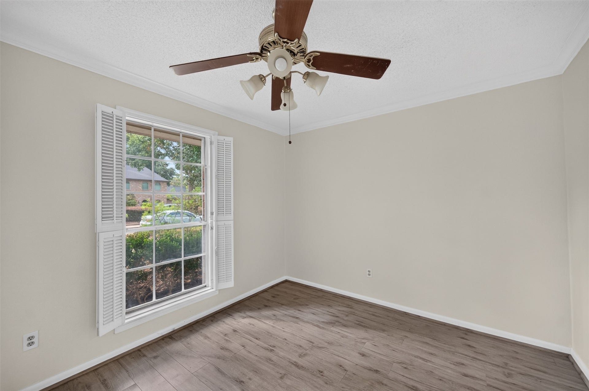 5810 Boyce Springs Drive, Houston, TX 77066 5810 Boyce Springs Drive, Houston, TX 77066