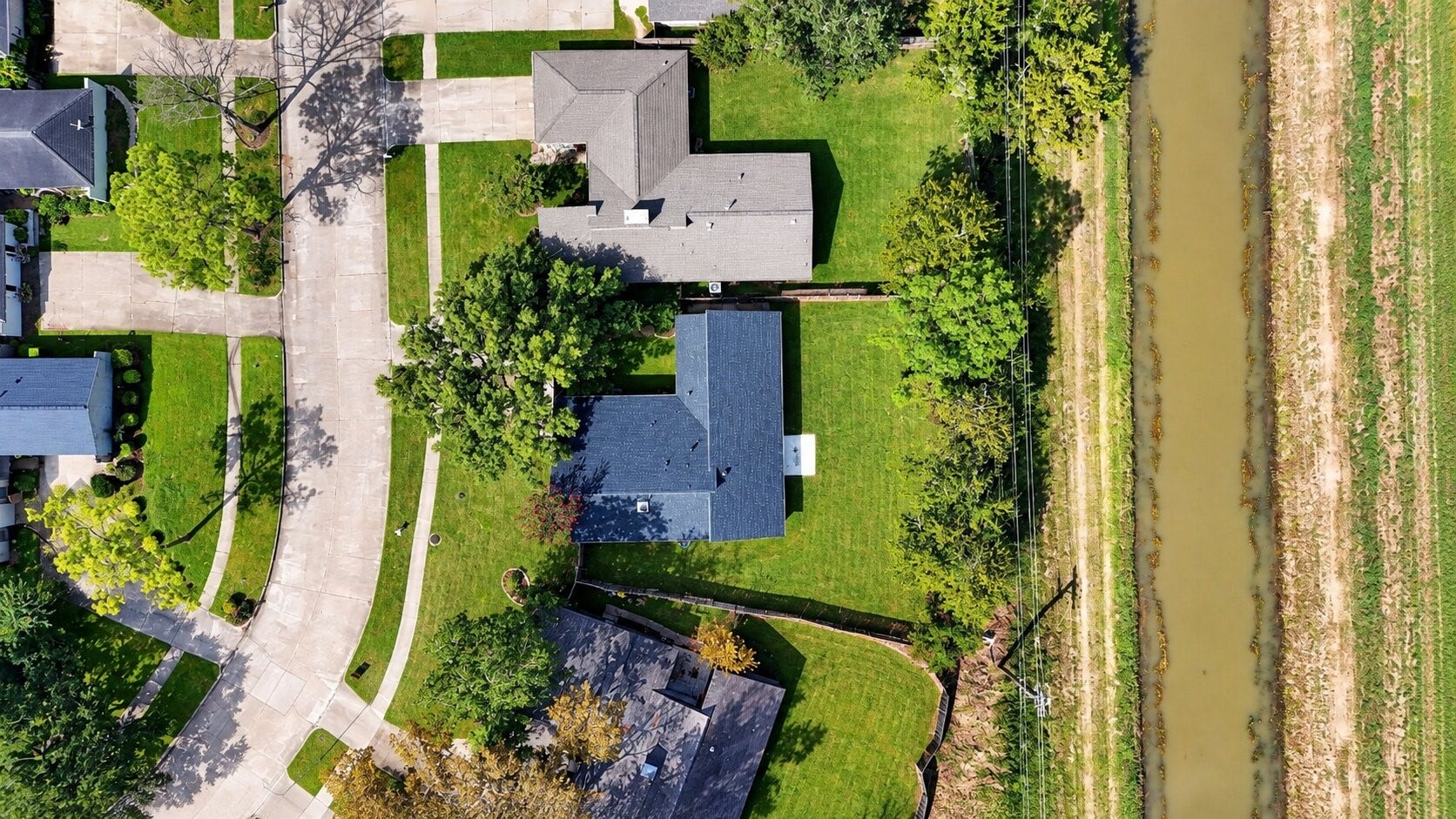 1826 Hilton Head Drive, Missouri City, TX 77459 Aerial view showcasing the expansive lot with no rear neighbors, offering added privacy and an open backdrop.