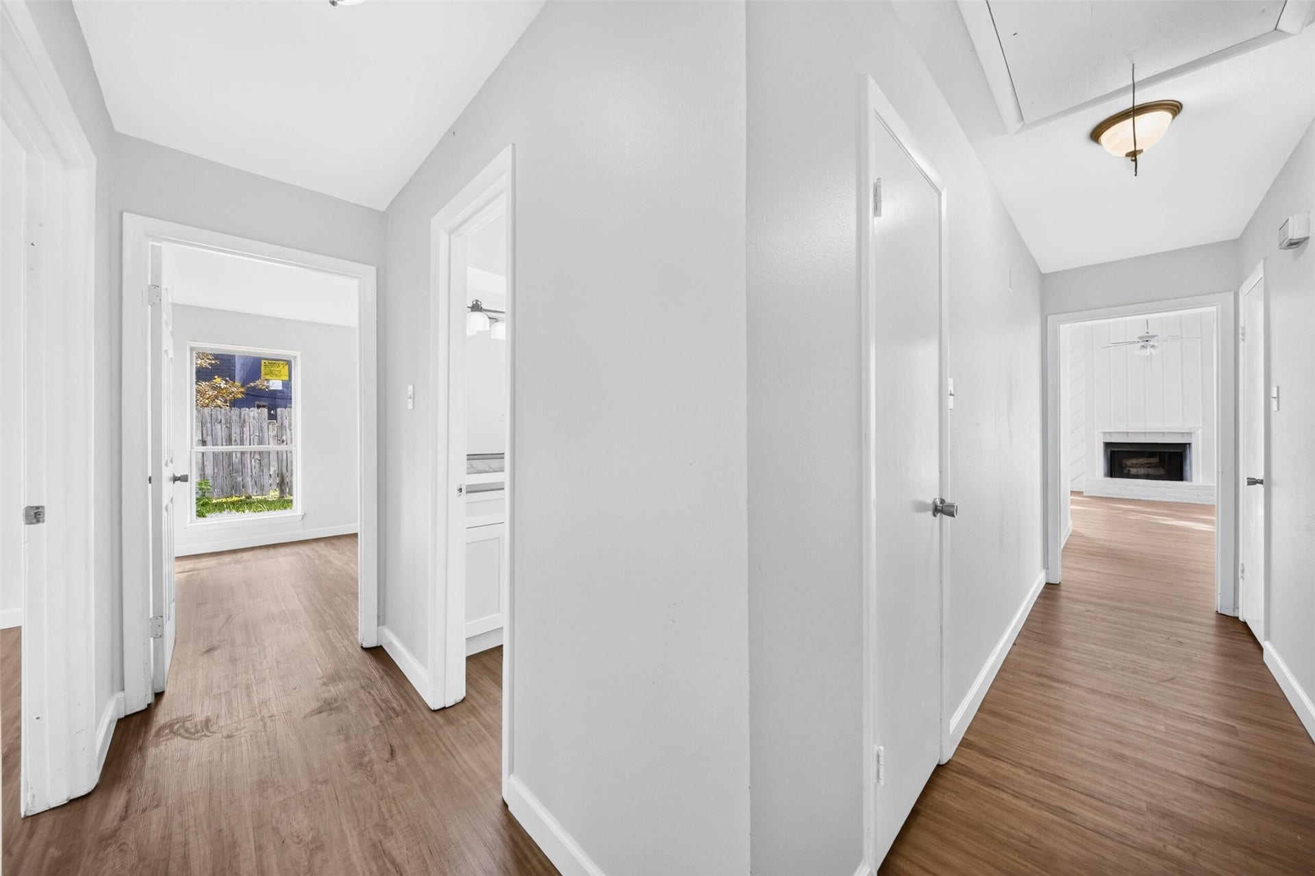 1826 Hilton Head Drive, Missouri City, TX 77459 Spacious hallways connecting the bedrooms to the family room for an easy, open flow throughout the home.