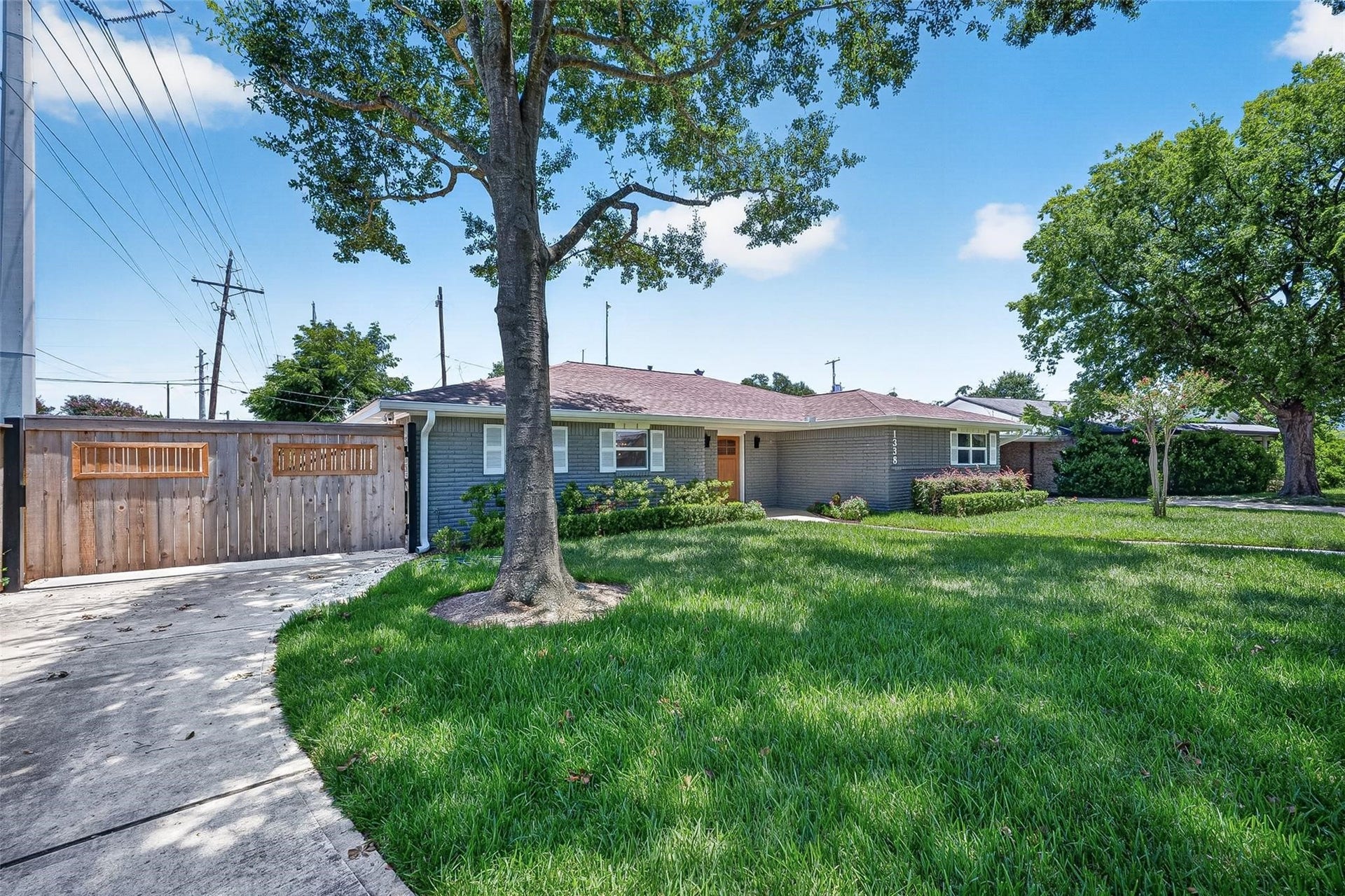 1338 Seaspray Court, Houston, TX 77008 1338 Seaspray Court, Houston, TX 77008