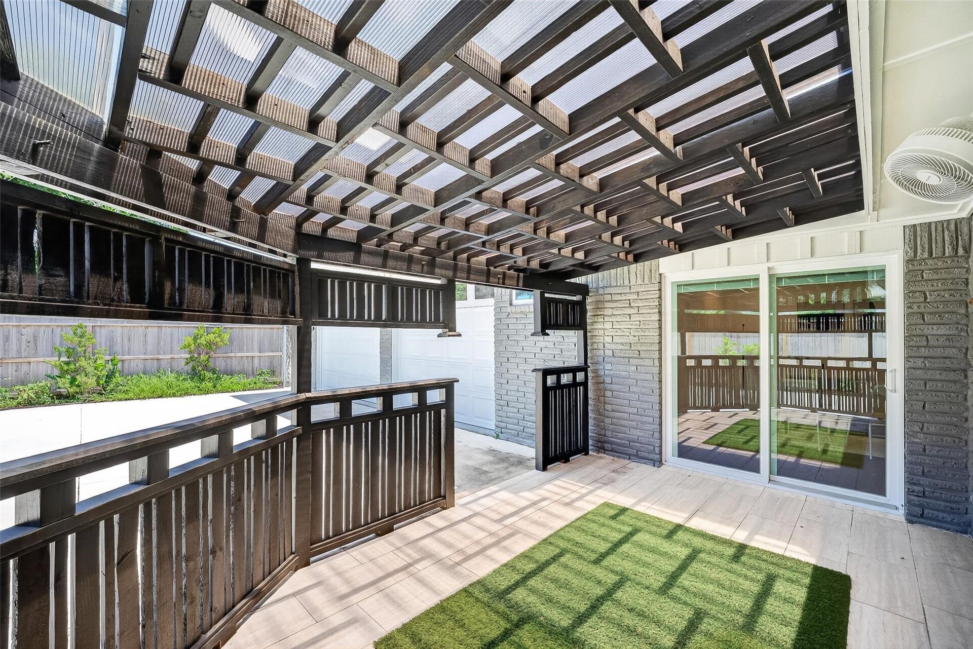1338 Seaspray Court, Houston, TX 77008 1338 Seaspray Court, Houston, TX 77008