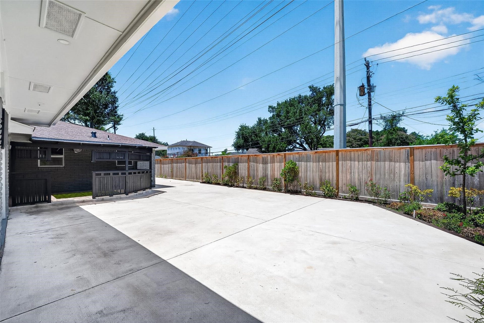 1338 Seaspray Court, Houston, TX 77008 1338 Seaspray Court, Houston, TX 77008