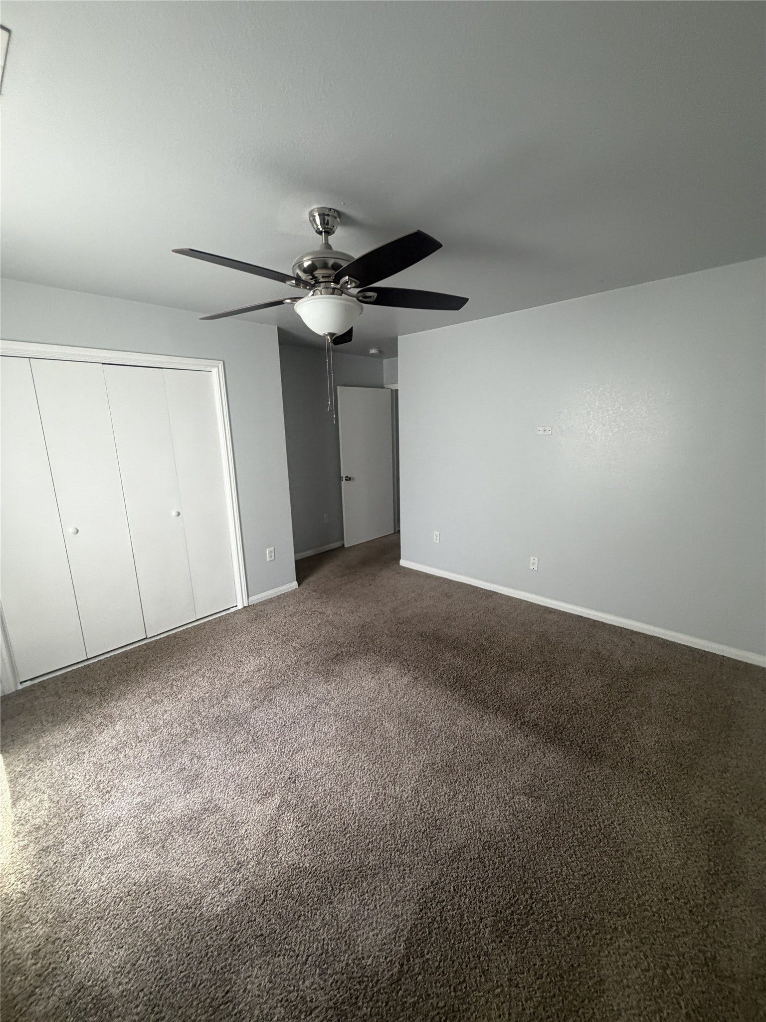 717 6th Avenue N, Texas City, TX 77590 Primary Bedroom-Down