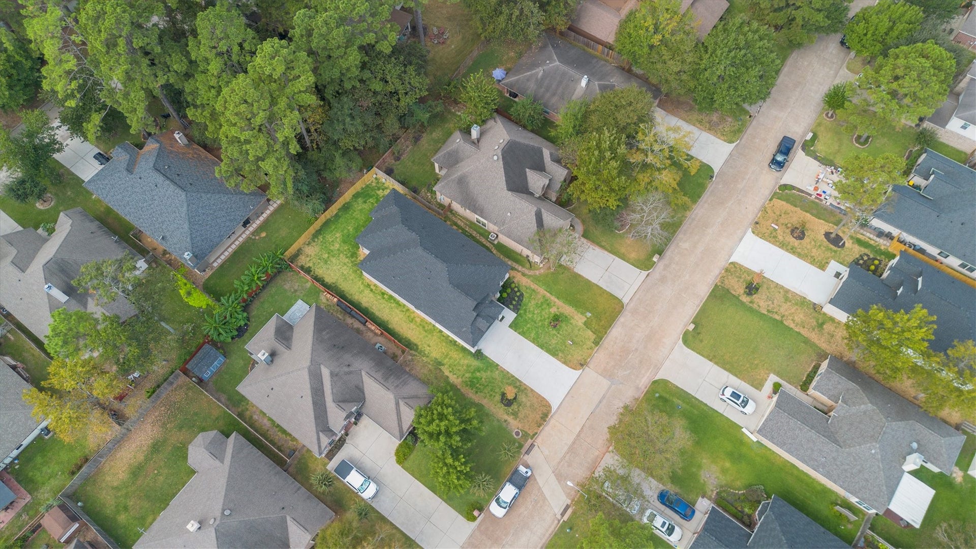 12111 Brightwood Drive, Montgomery, TX 77356 12111 Brightwood Drive, Montgomery, TX 77356