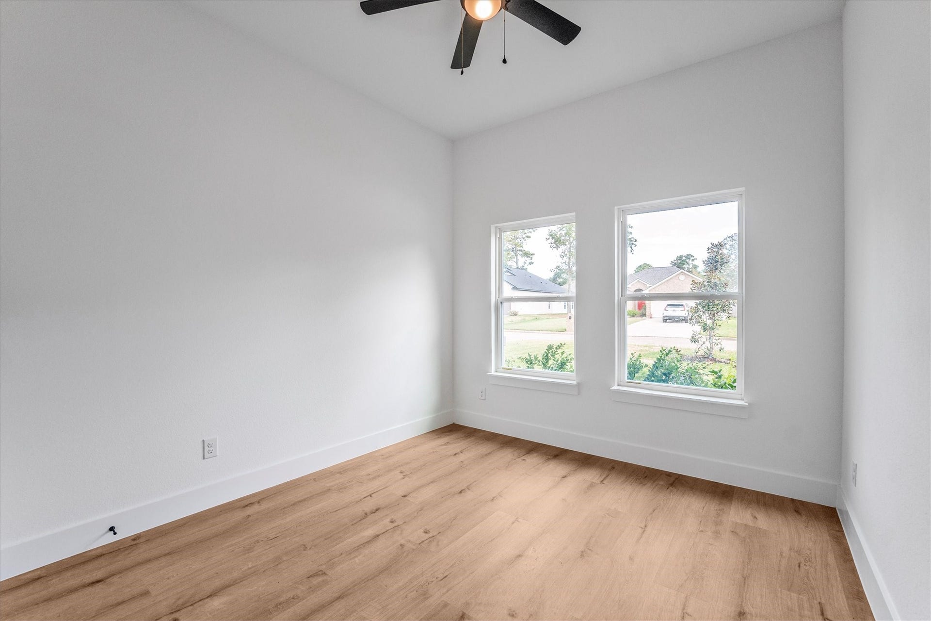 12111 Brightwood Drive, Montgomery, TX 77356 12111 Brightwood Drive, Montgomery, TX 77356