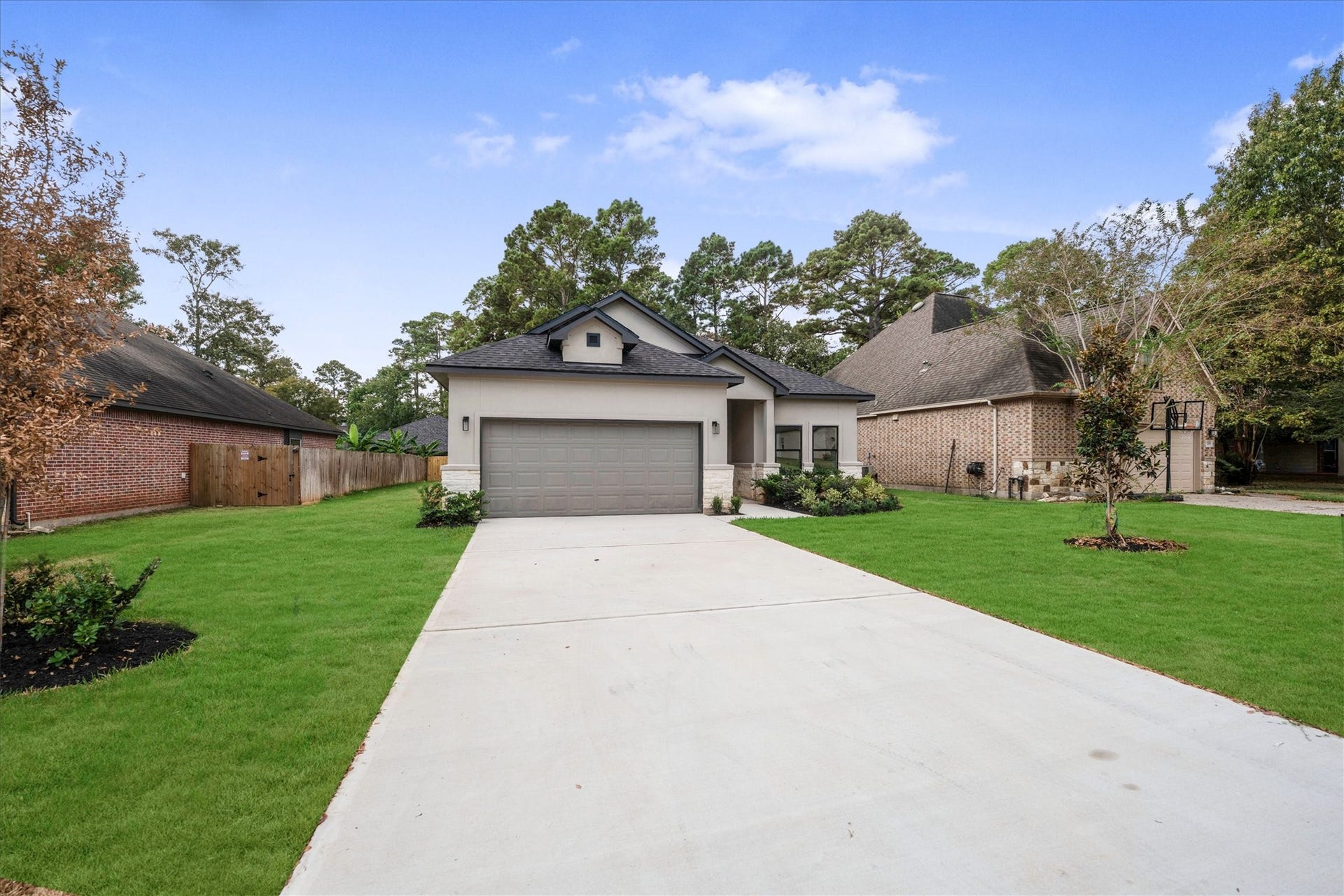 12111 Brightwood Drive, Montgomery, TX 77356 12111 Brightwood Drive, Montgomery, TX 77356