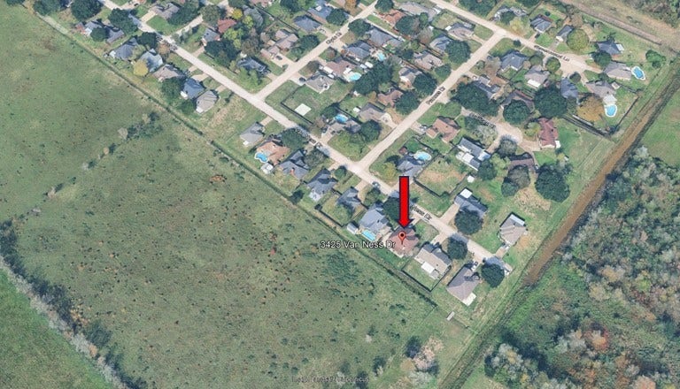 3425 Van Ness Drive, Alvin, TX 77511 3425 Van Ness Drive, Alvin, TX 77511