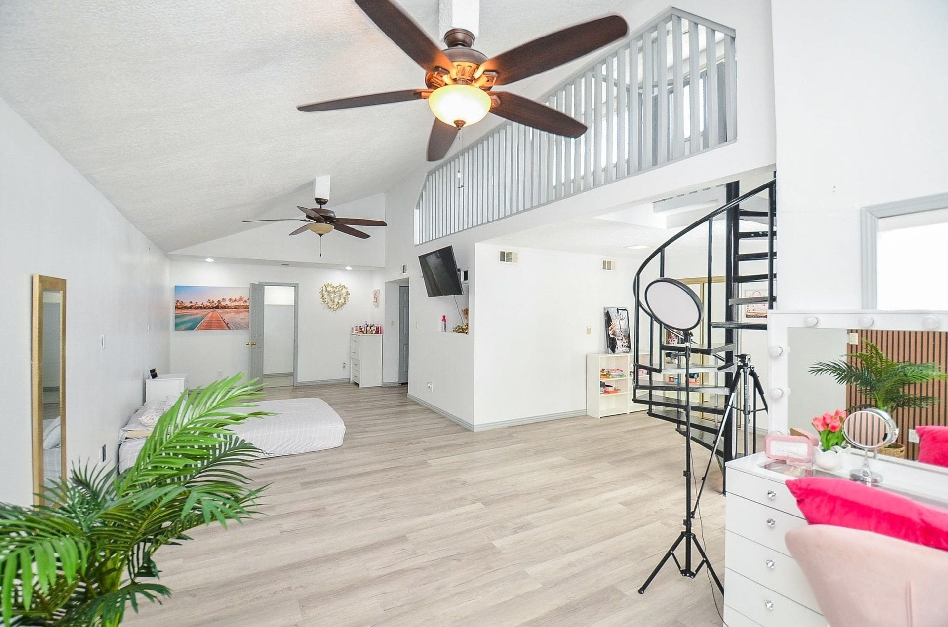 17821 S Cypress Villas Drive, Spring, TX 77379 This room also has a loft feature, with a beautiful spiral staircase leading to a spacious upper level. Uniquely and well thought out floor plan.