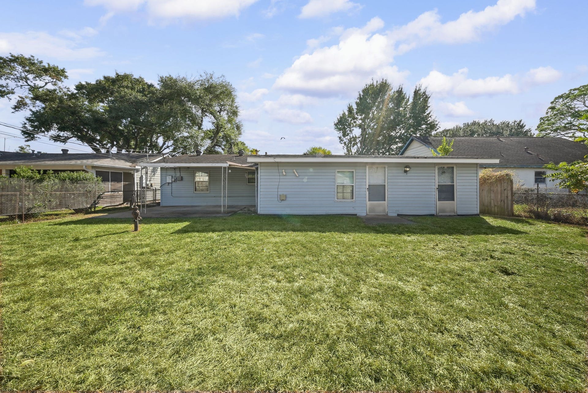 655 Arvana Street, Houston, TX 77034