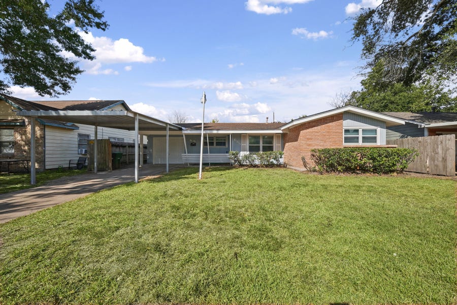 Property photo for 655 Arvana Street, Houston, TX