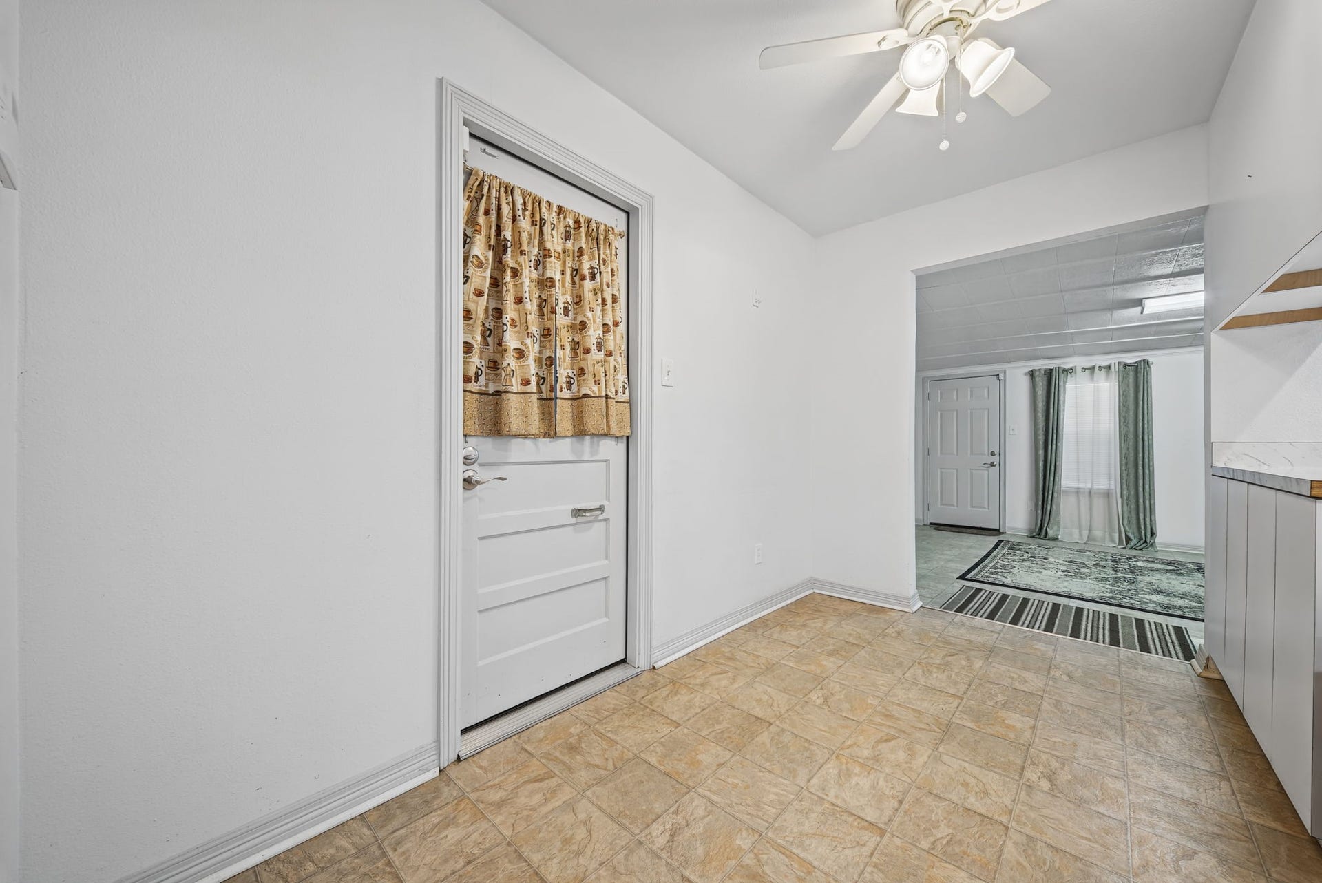 655 Arvana Street, Houston, TX 77034