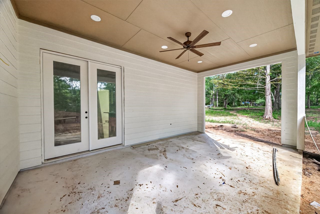 12125 Oak Leaf Road, Conroe, TX 77303 12125 Oak Leaf Road, Conroe, TX 77303