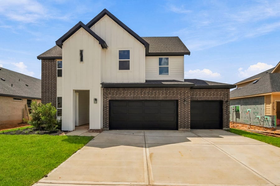 Property photo for 1132 Skyline Trails Avenue, Conroe, TX
