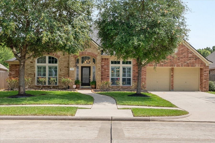Property photo for 13610 Hammond Hills Lane, Houston, TX