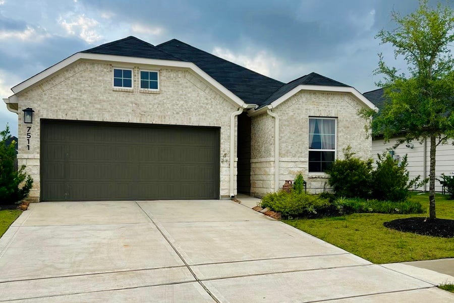 Property photo for 7511 Rainflower Field Drive, Cypress, TX
