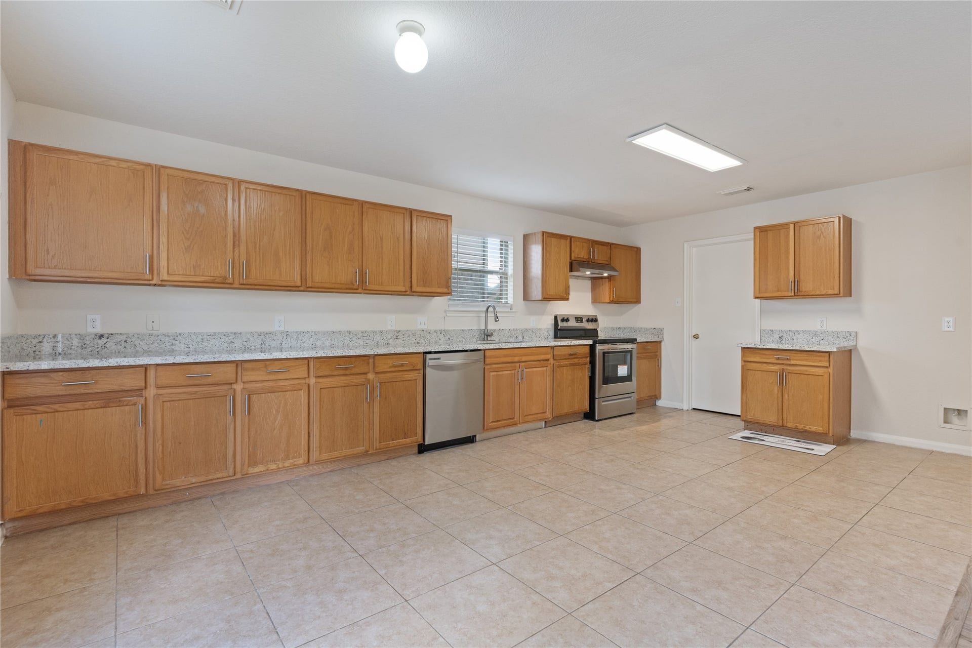 3910 Brighton Springs Lane, Katy, TX 77449