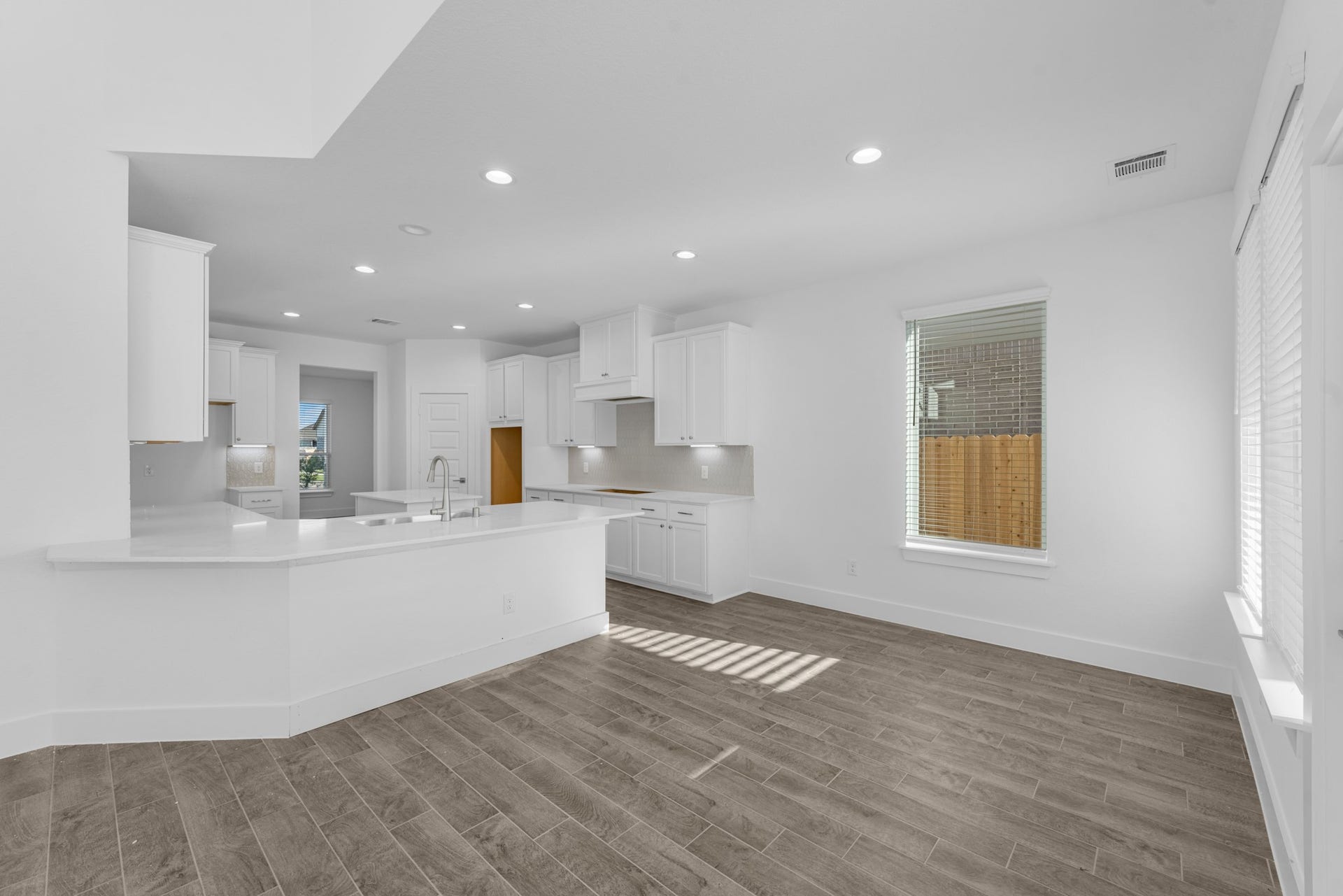 2919 Belle Tree Lane, Katy, TX 77493