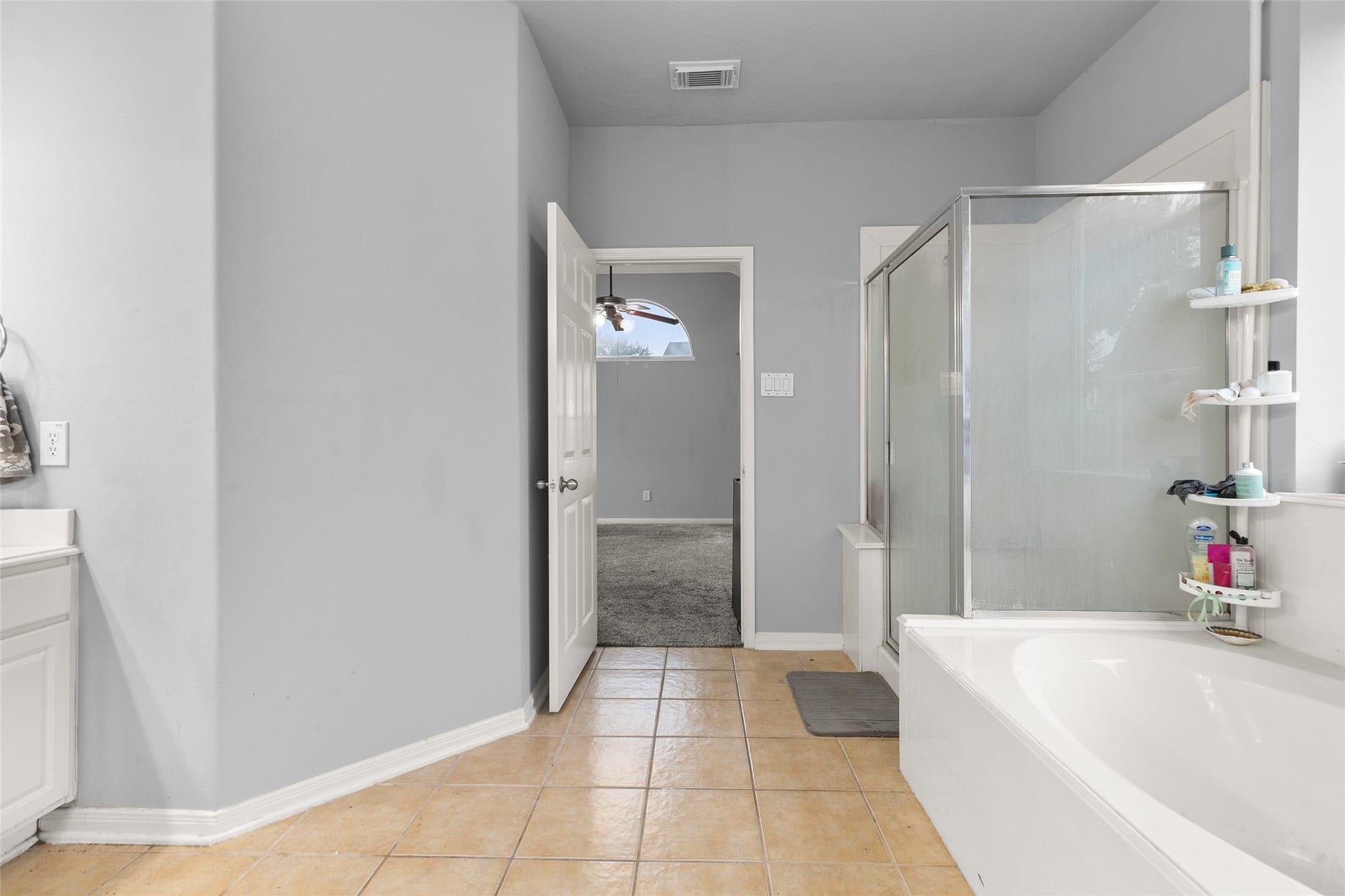 7206 Clayhorn Court, Richmond, TX 77407 Primary Bathroom
