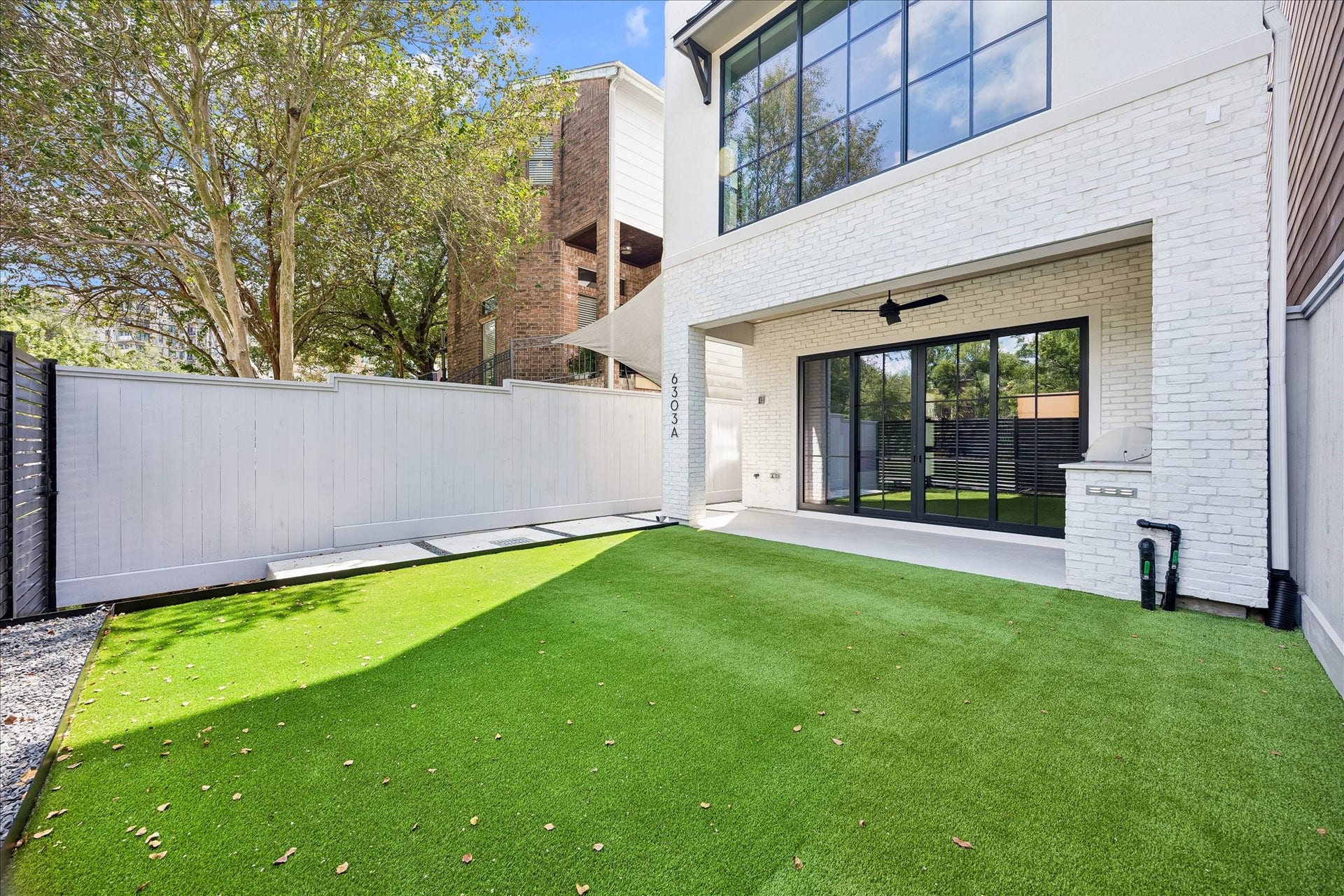6303 Rodrigo Street, #A, Houston, TX 77007 6303 Rodrigo Street, #A, Houston, TX 77007