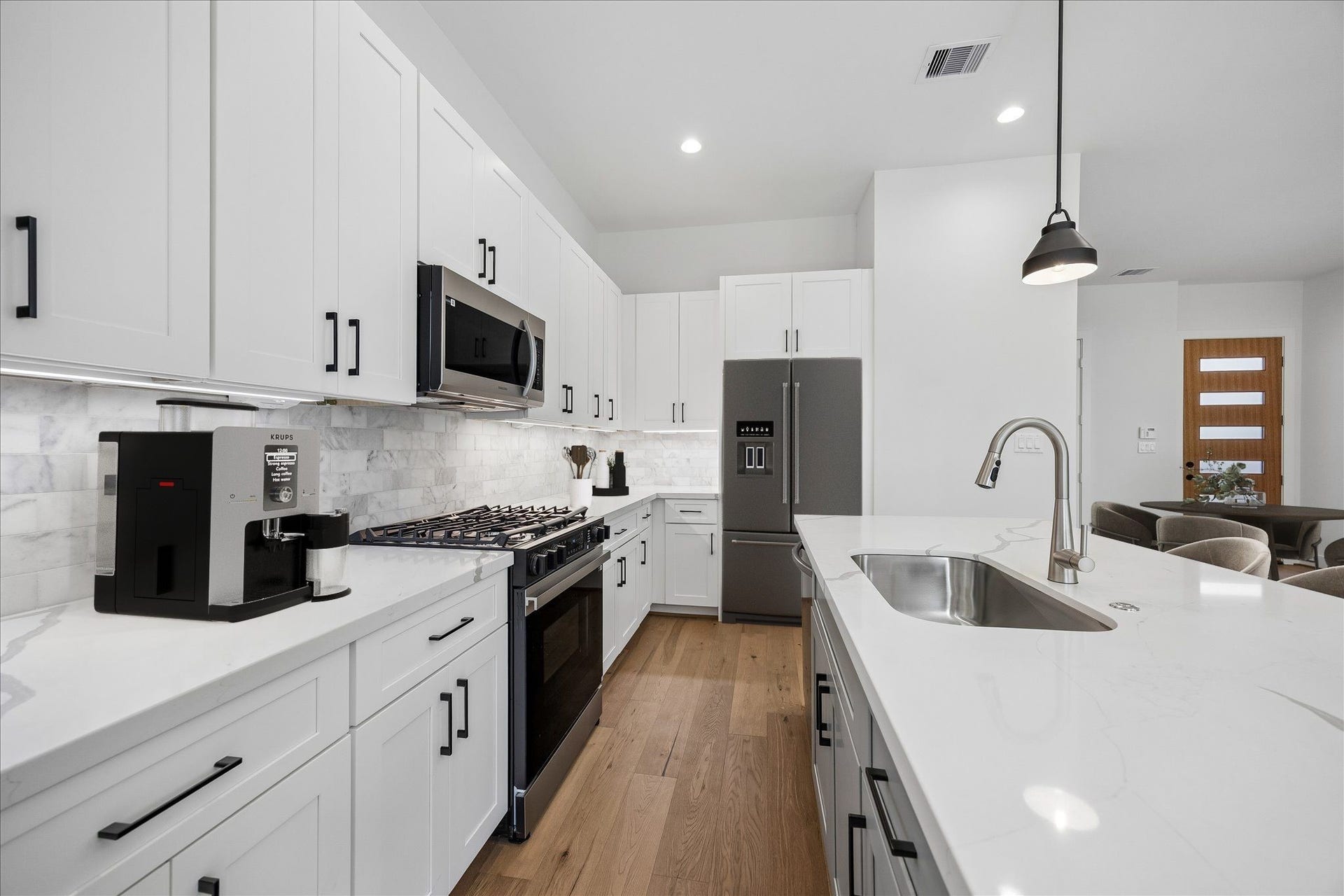 1834 W Tidwell Road, Houston, TX 77091 1834 W Tidwell Road, Houston, TX 77091