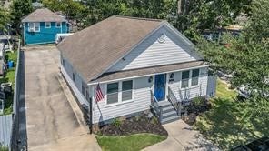 2607 North Freeway, Houston, TX 77009 2607 North Freeway, Houston, TX 77009