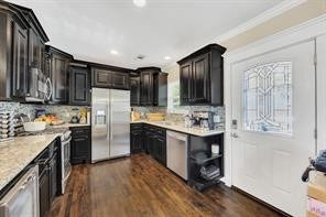 2607 North Freeway, Houston, TX 77009 2607 North Freeway, Houston, TX 77009