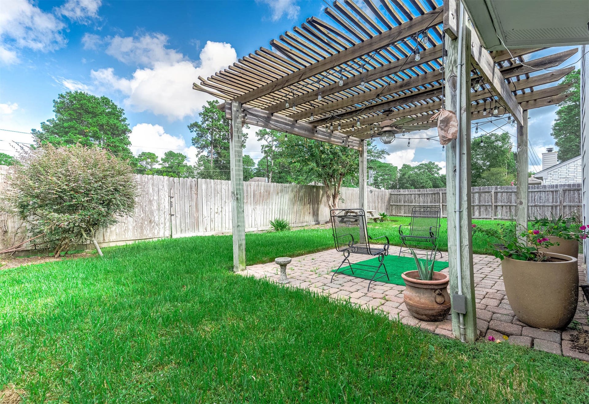8914 Sunny Point Drive, Spring, TX 77379 The patio is perfect for your outdoor
living space, patio furniture, BBQ pit,
and so much more!
