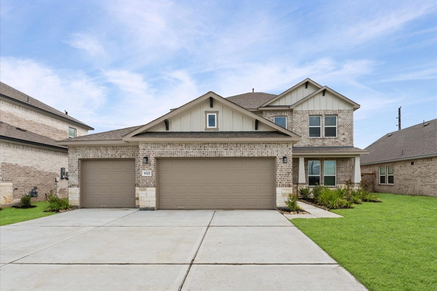 Property photo for 8322 Amethyst Valley Lane, Angleton, TX
