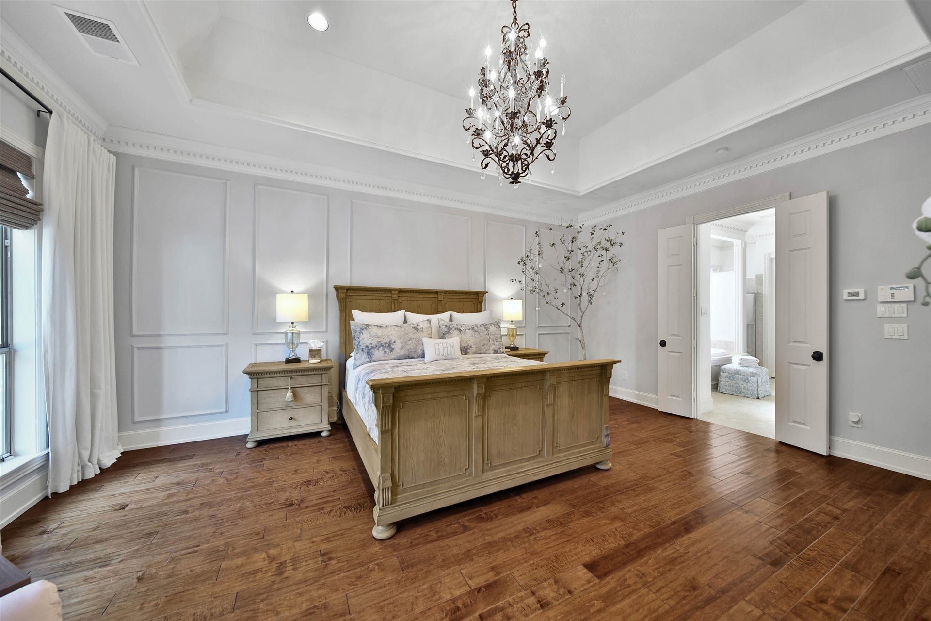 39 W Old Sterling Circle, The Woodlands, TX 77382 39 W Old Sterling Circle, The Woodlands, TX 77382