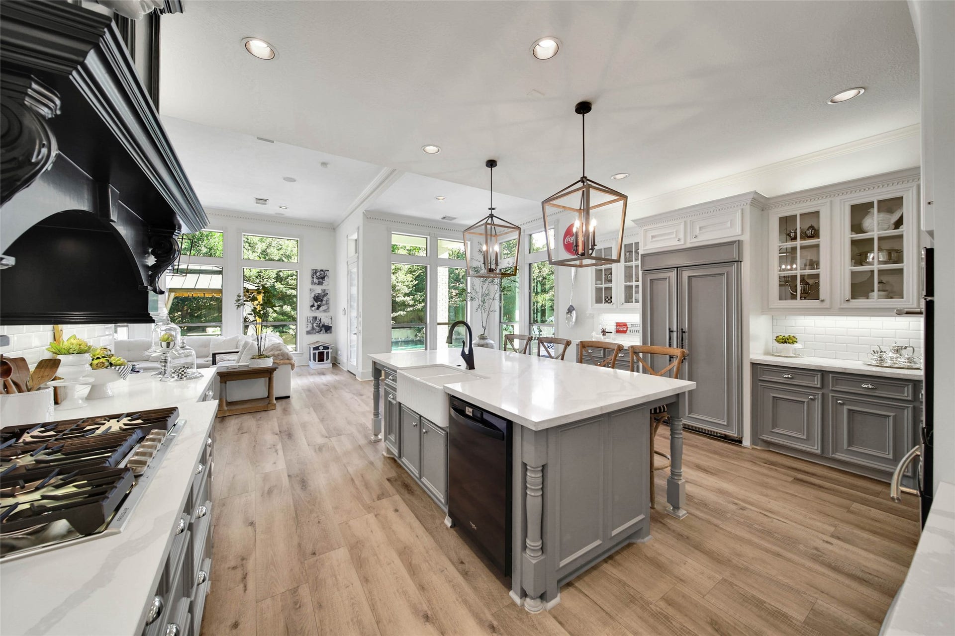 39 W Old Sterling Circle, The Woodlands, TX 77382 39 W Old Sterling Circle, The Woodlands, TX 77382