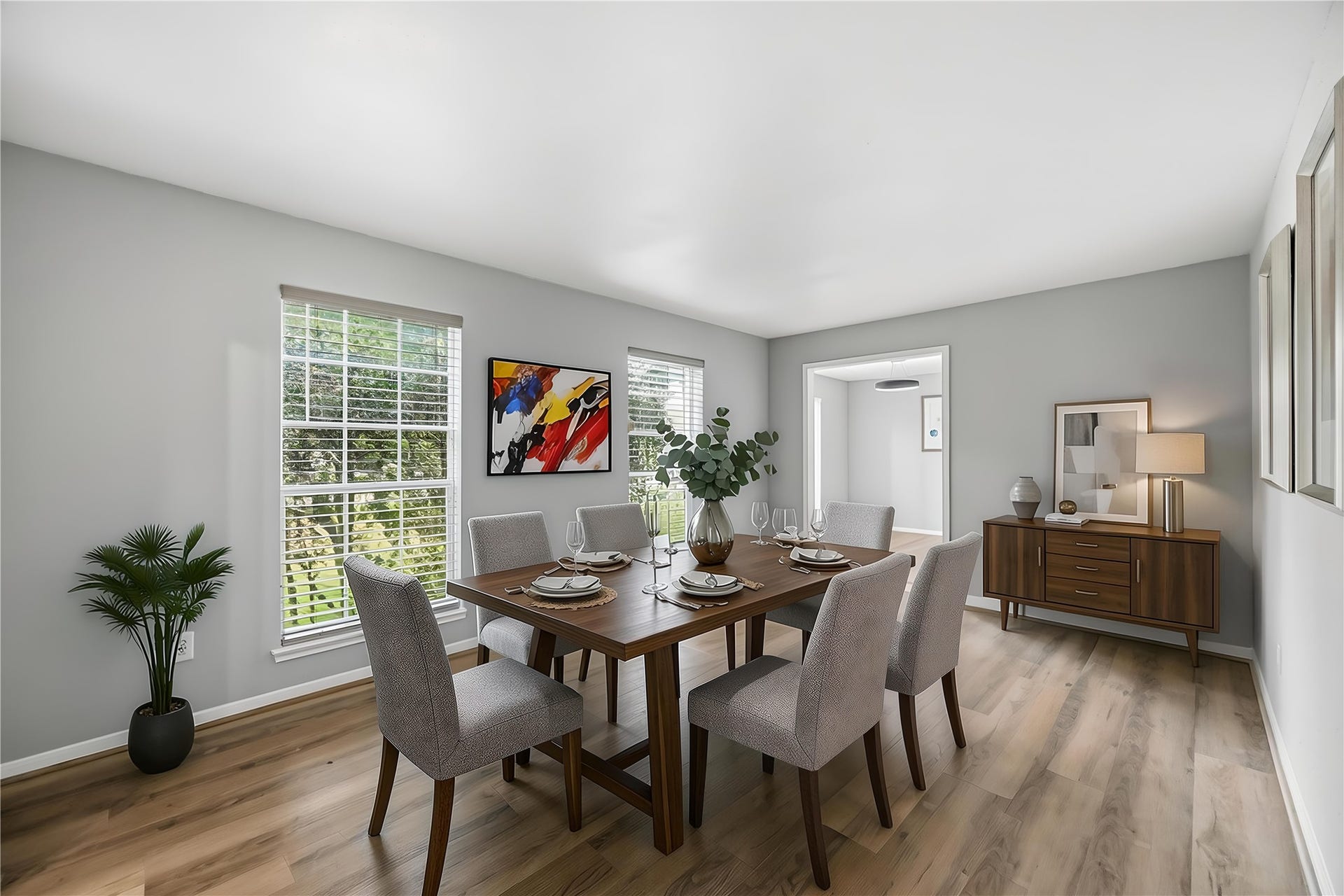 203 Wedgewood Court, Oak Ridge North, TX 77386 Dinning room virtual staging