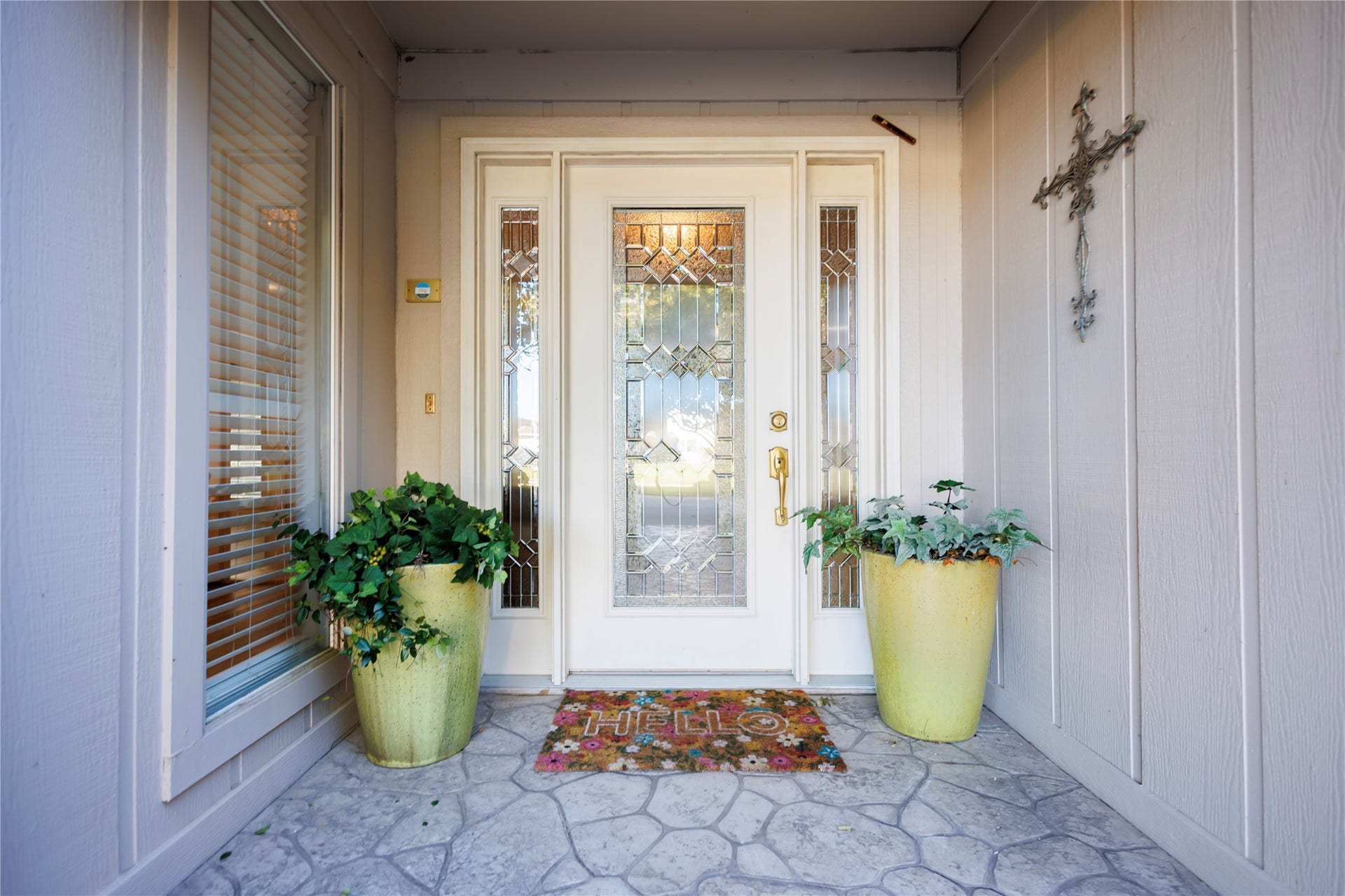 3702 POINT CLEAR Drive, Missouri City, TX 77459 Welcome Home!