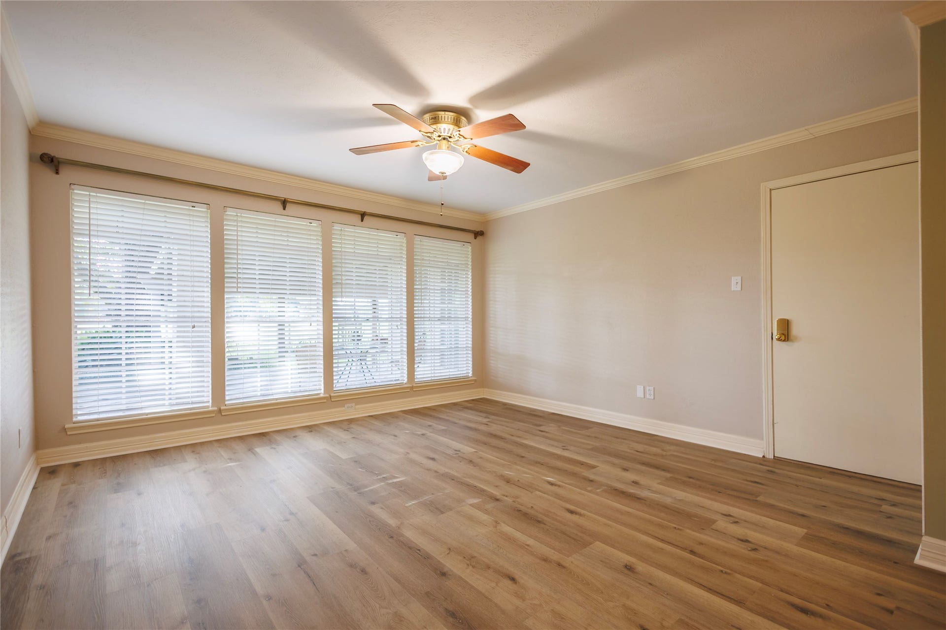 3702 POINT CLEAR Drive, Missouri City, TX 77459 3702 POINT CLEAR Drive, Missouri City, TX 77459