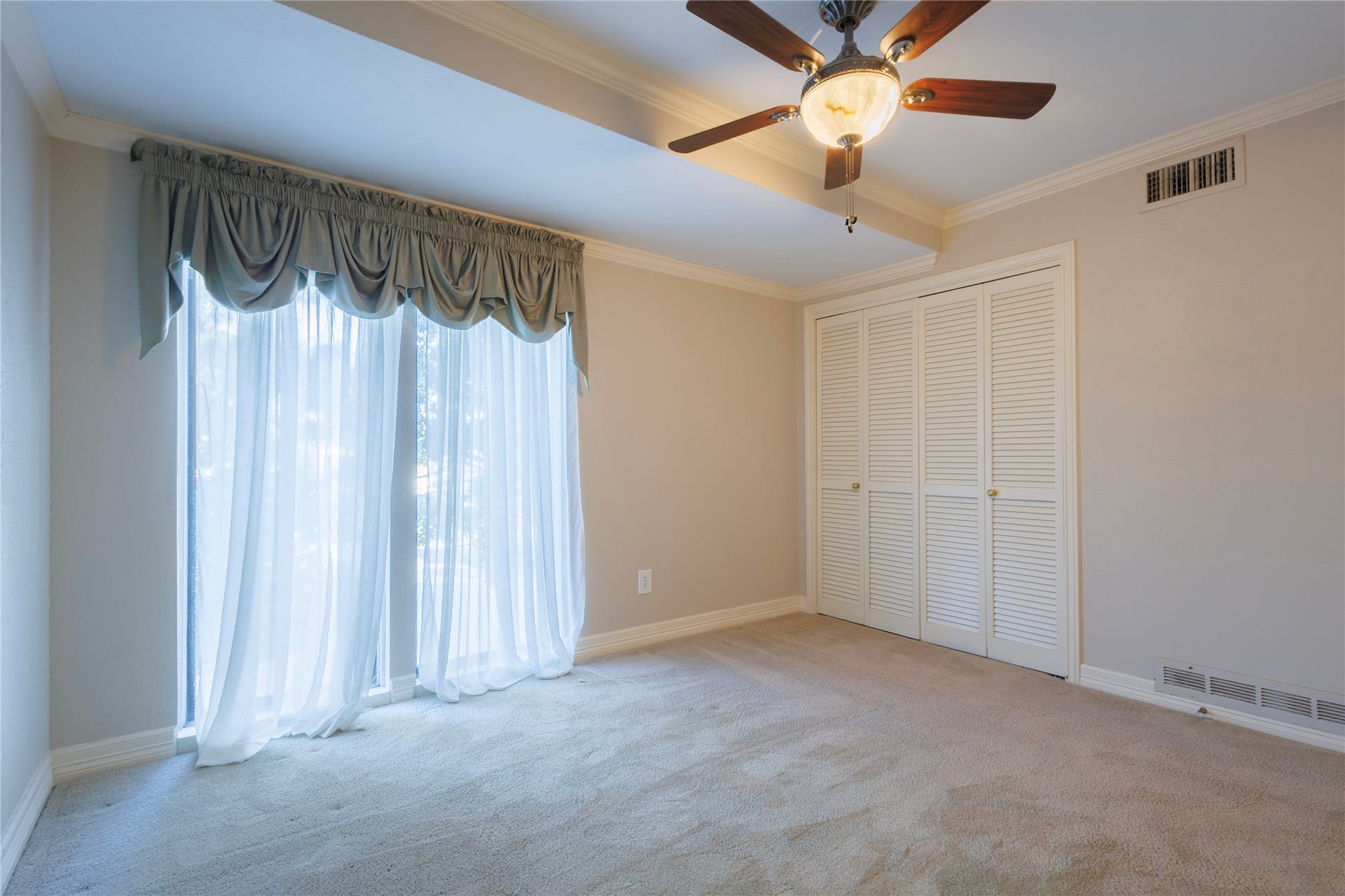 3702 POINT CLEAR Drive, Missouri City, TX 77459 3702 POINT CLEAR Drive, Missouri City, TX 77459