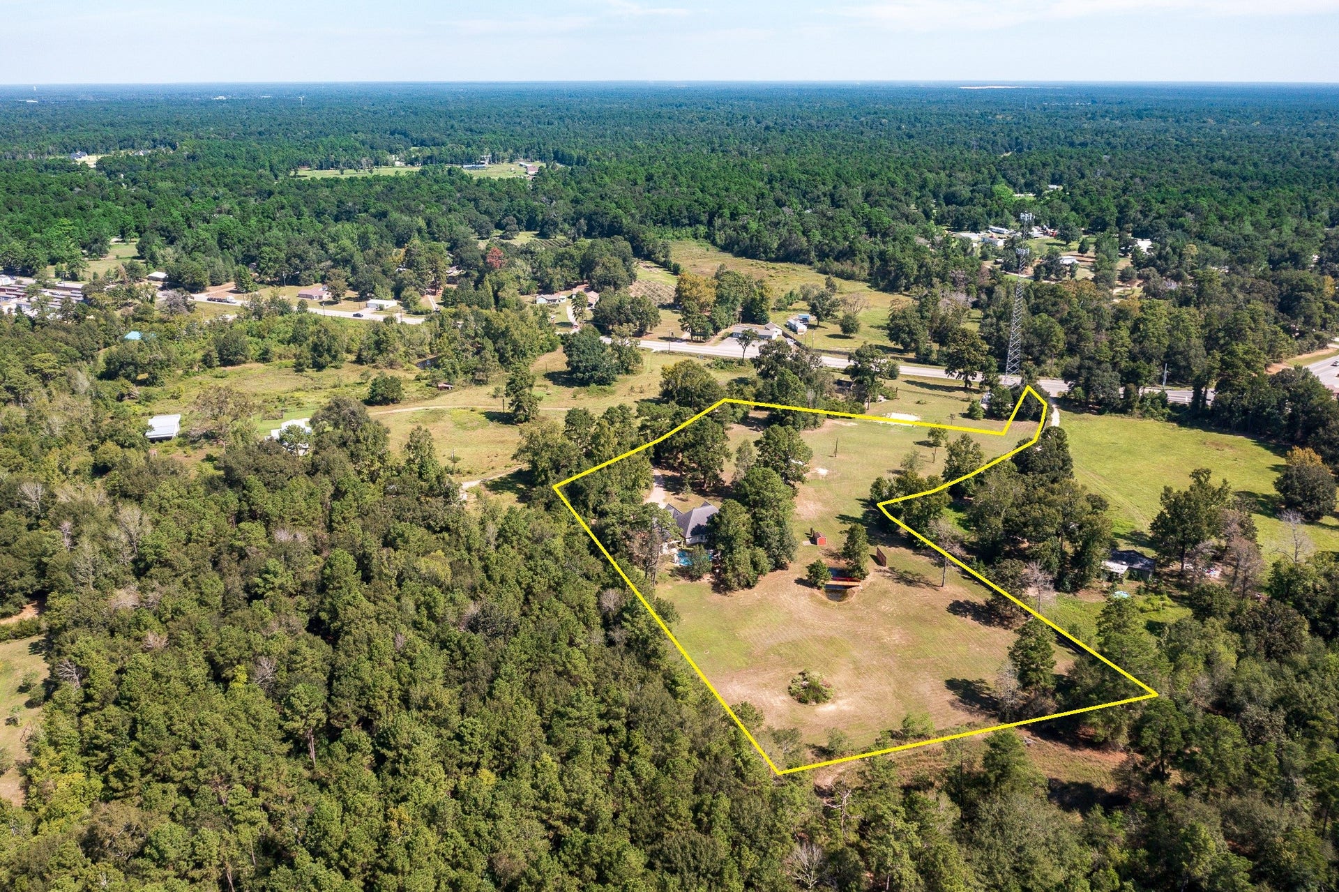 15774 Fm 3083 Road, Conroe, TX 77302 15774 Fm 3083 Road, Conroe, TX 77302