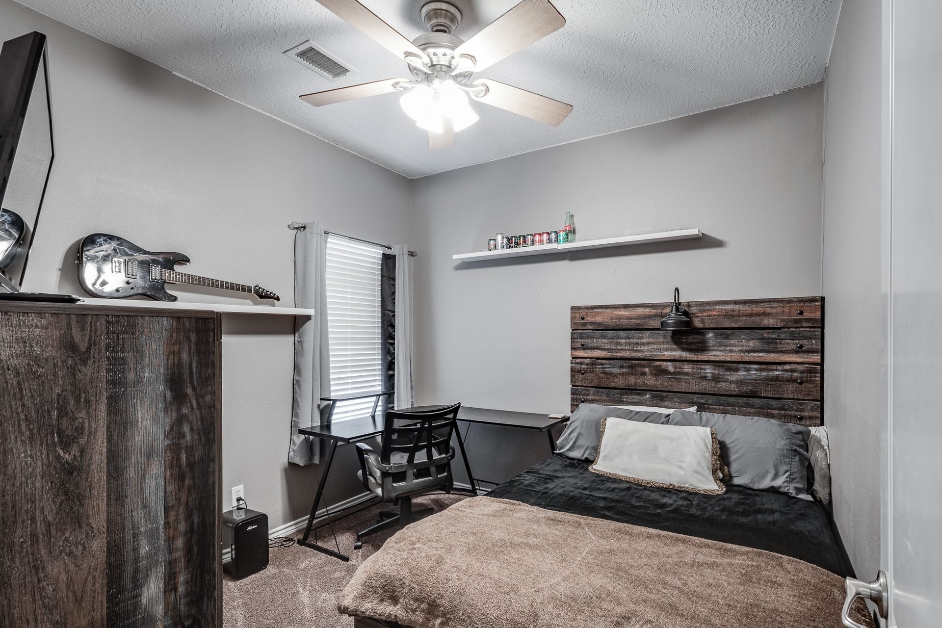 15774 Fm 3083 Road, Conroe, TX 77302 15774 Fm 3083 Road, Conroe, TX 77302