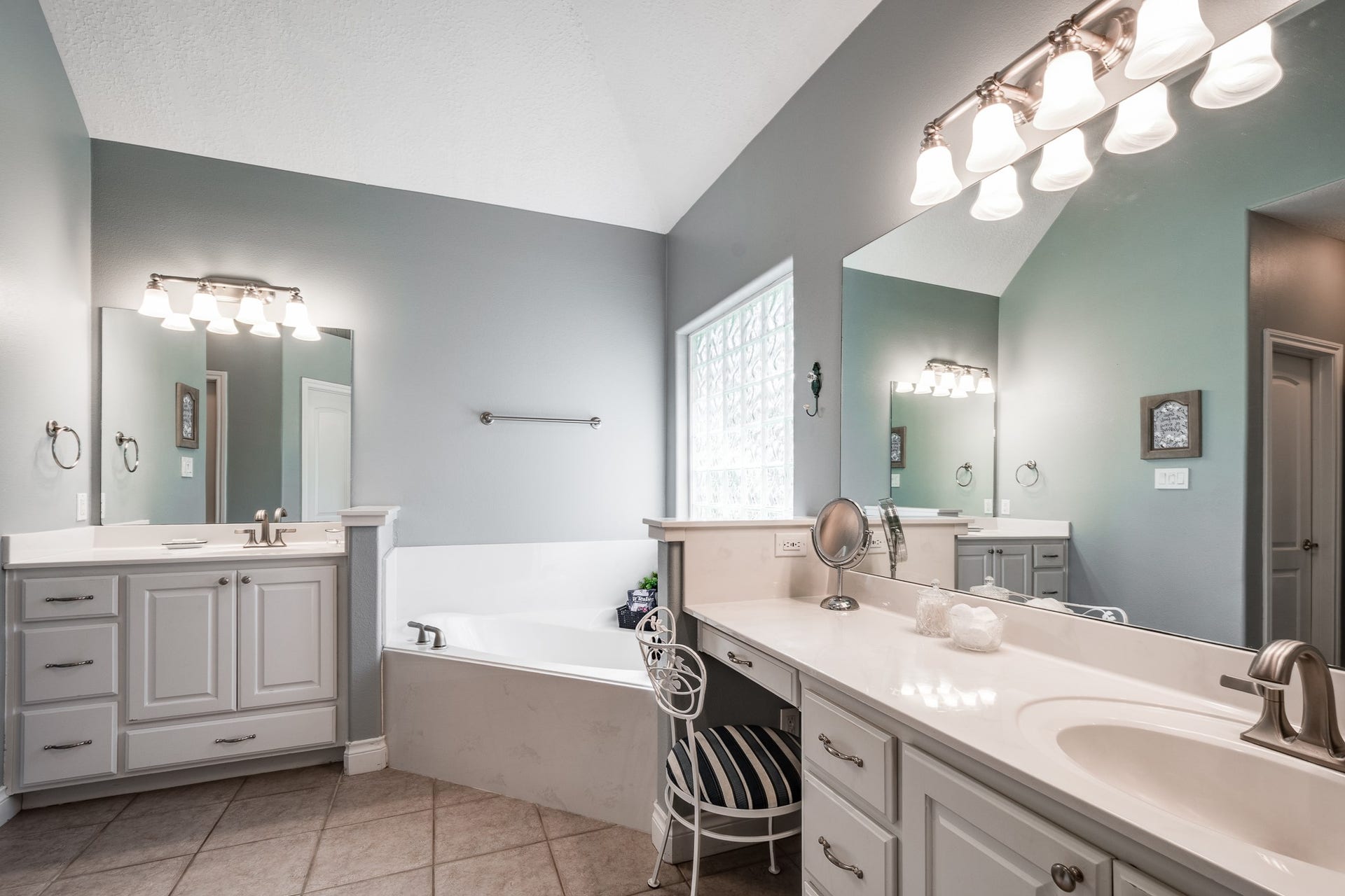 15774 Fm 3083 Road, Conroe, TX 77302 15774 Fm 3083 Road, Conroe, TX 77302