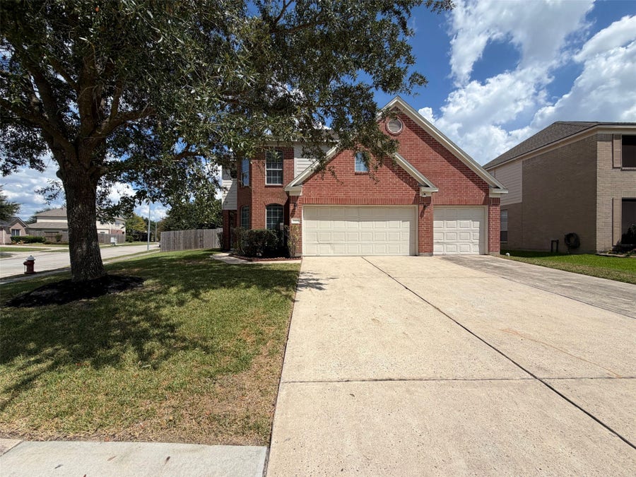 Property photo for 20610 Wren Hollow Way, Humble, TX