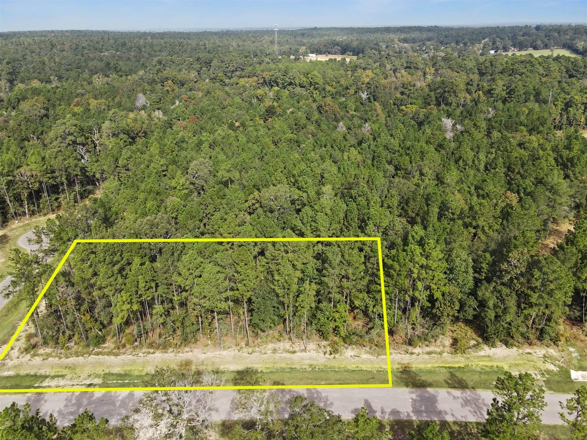 The North aerial view of the lot.