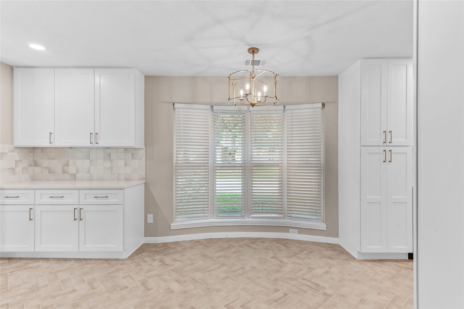 27249 Lana Lane, Oak Ridge North, TX 77385 Dining/breakfast area with lots of cabinet space