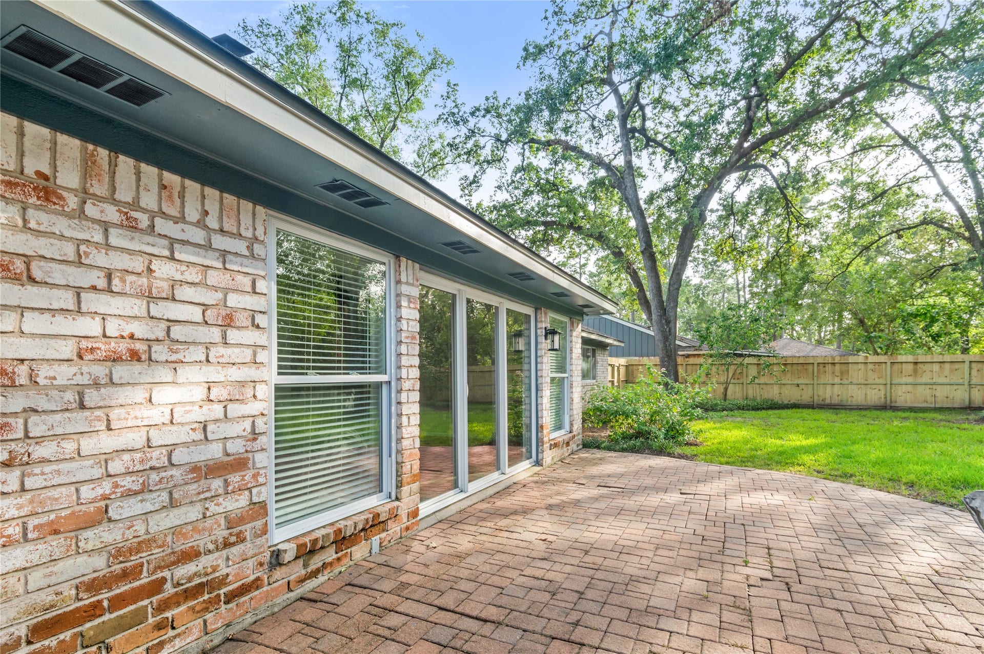 27249 Lana Lane, Oak Ridge North, TX 77385 Back patio