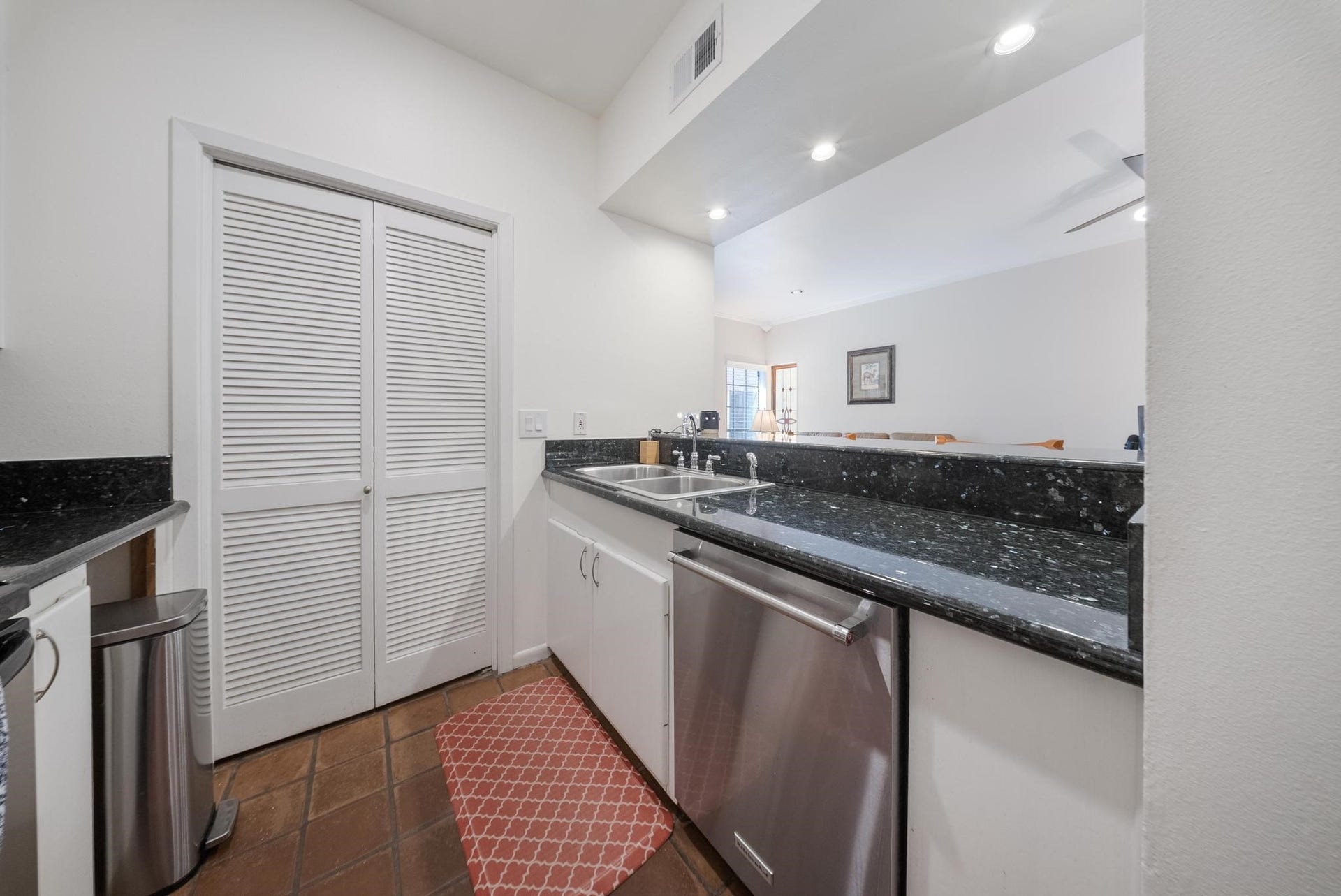 4904 Feagan Street, #1, Houston, TX 77007 4904 Feagan Street, #1, Houston, TX 77007