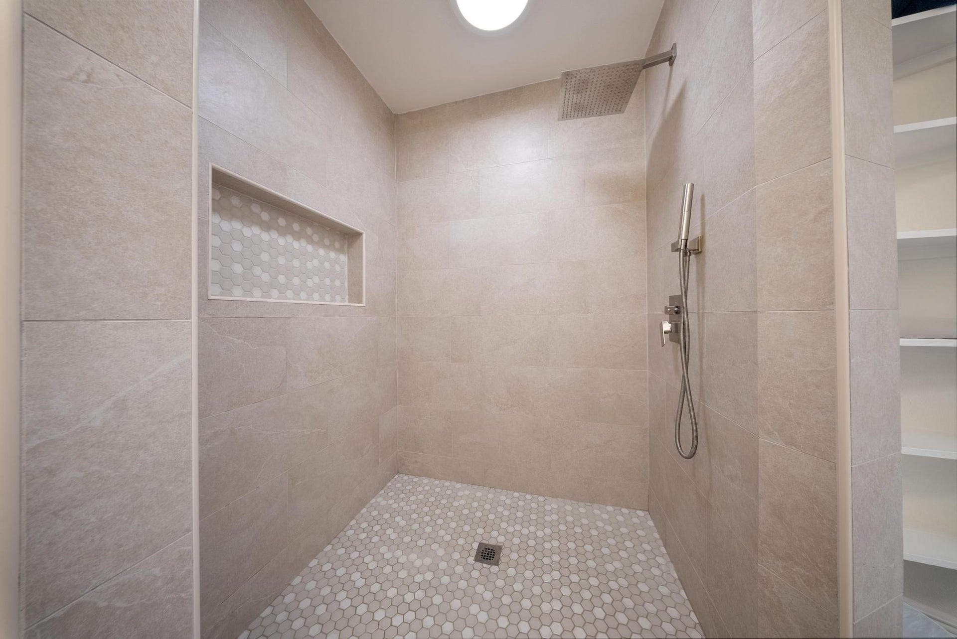 4904 Feagan Street, #1, Houston, TX 77007 4904 Feagan Street, #1, Houston, TX 77007